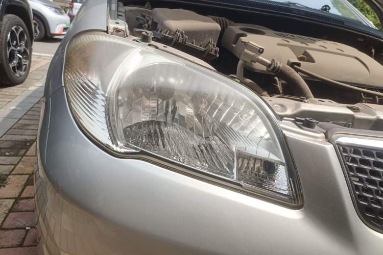 Used Toyota Vios 2006 1.5L GL-i AT Right Front Headlight