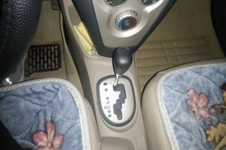 Used Toyota Vios 2008 1.3L GL-i AT Gear Lever