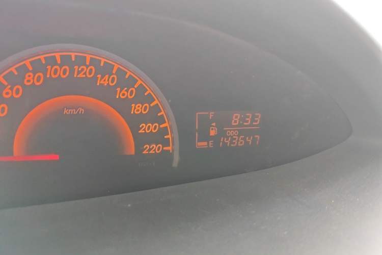 Used Toyota Vios 2008 1.6L GL-S Sport Edition AT Odometer Close Up