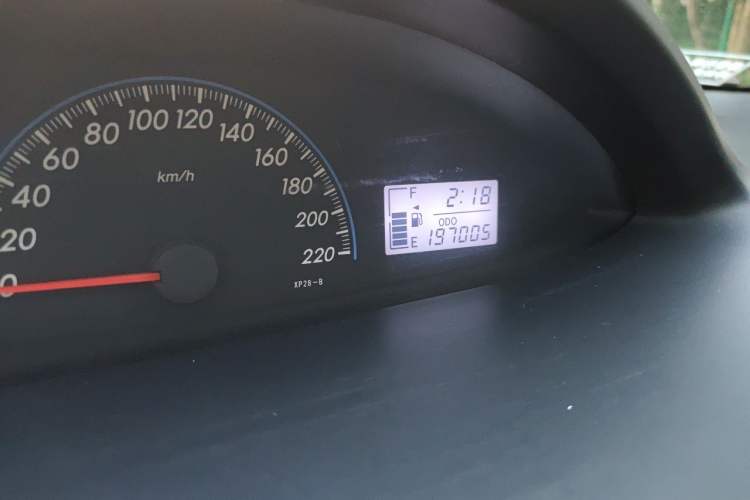 Used Toyota Vios 2008 1.3L GL-i AT Odometer Close Up