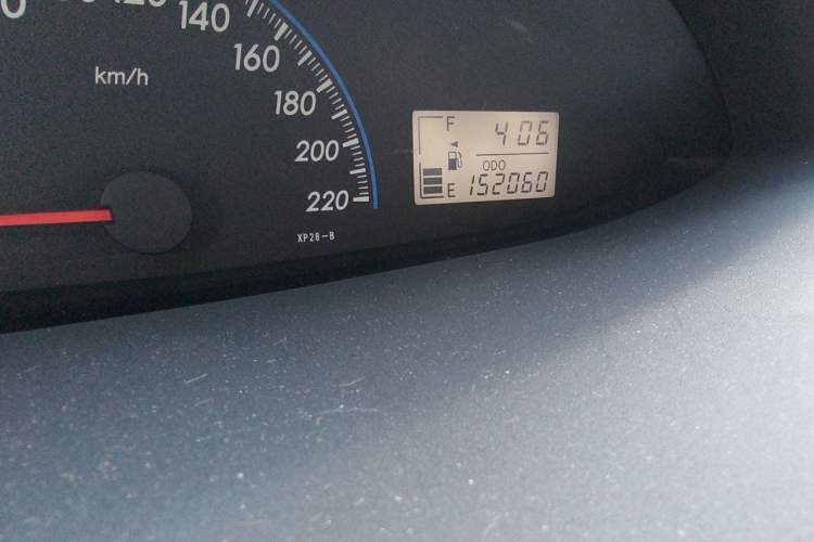 Used Toyota Vios 2008 1.6L GL-i Special Edition AT Odometer Close Up
