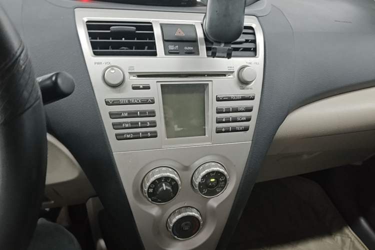 Used Toyota Vios 2008 1.3L GL-i AT Audio And AC Panel