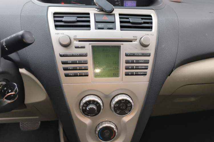 Used Toyota Vios 2008 1.3L GL-i Special Edition AT Audio And AC Panel