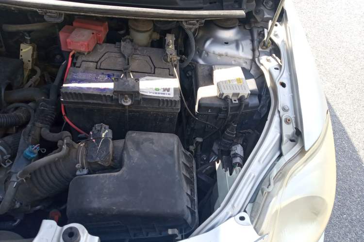 Used Toyota Vios 2008 1.3L GL-i AT Engine Bay Left