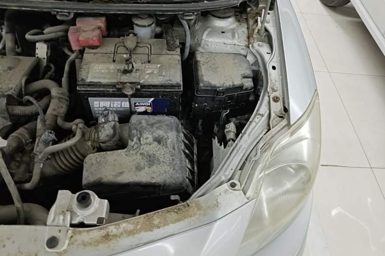 Used Toyota Vios 2008 1.3L GL-i AT Engine Bay Left