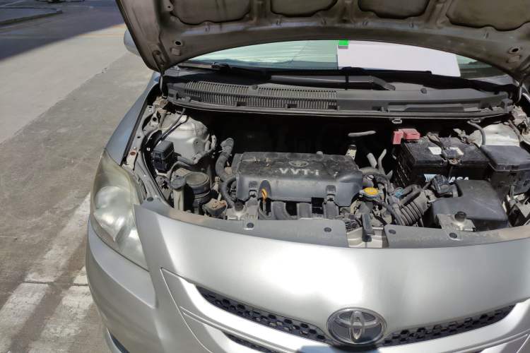 Used Toyota Vios 2008 1.3L GL-i AT Engine Bay Right