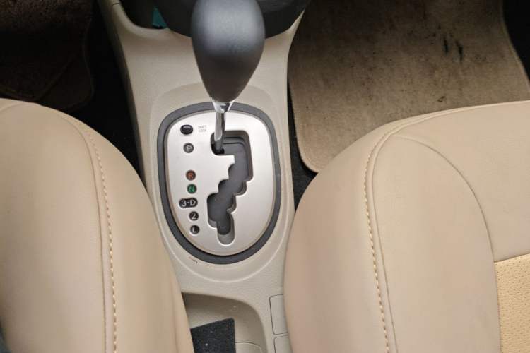 Used Toyota Vios 2008 1.6L GL-i Special Edition AT Gear Lever
