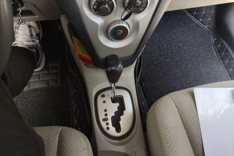 Used Toyota Vios 2008 1.3L GL-i AT Gear Lever