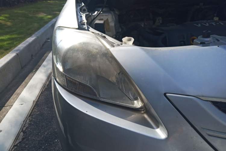 Used Toyota Vios 2008 1.3L GL-i AT Right Front Headlight