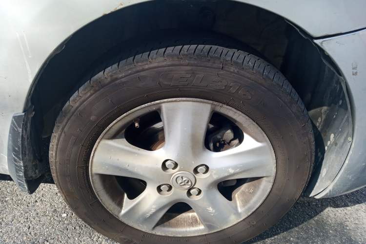 Used Toyota Vios 2008 1.3L GL-i AT Right Front Wheel Hub