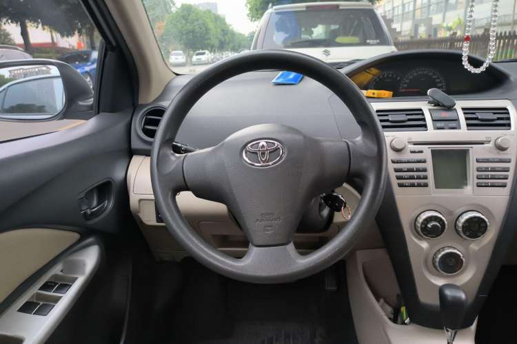 Used Toyota Vios 2008 1.3L GL-i Special Edition AT Steering Wheel