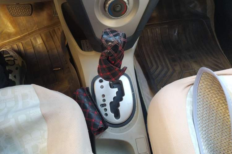 Used Toyota Vios 2008 1.6L GL-i Special Edition AT Gear Lever