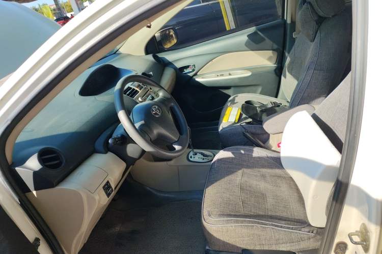 Used Toyota Vios 2008 1.6L GL-i AT Left Front Seat