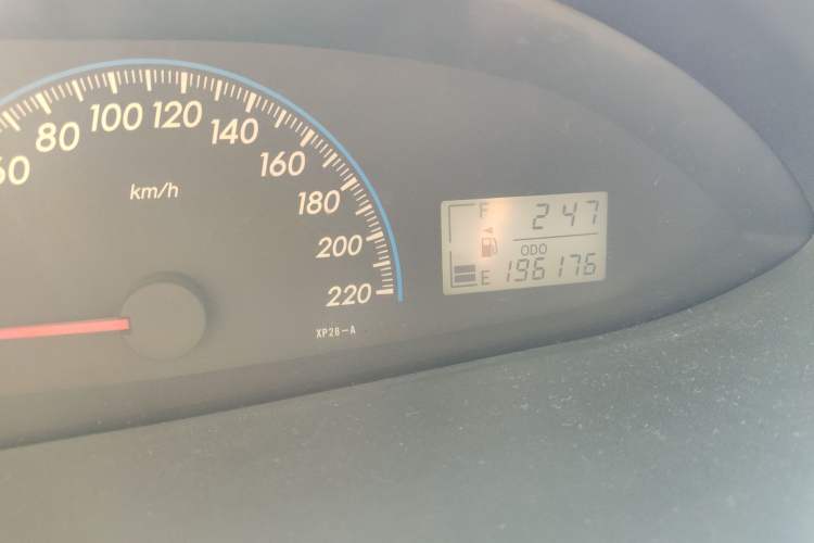 Used Toyota Vios 2008 1.6L GL-i AT Odometer Close Up