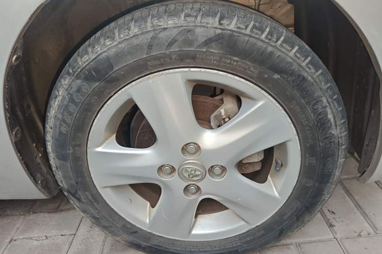 Used Toyota Vios 2008 1.6L GL-i MT Right Front Wheel Hub