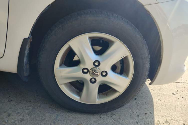 Used Toyota Vios 2008 1.6L GL-i AT Right Front Wheel Hub