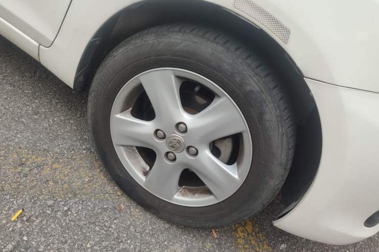 Used Toyota Vios 2008 1.6L GL-i Special Edition AT Right Front Wheel Hub