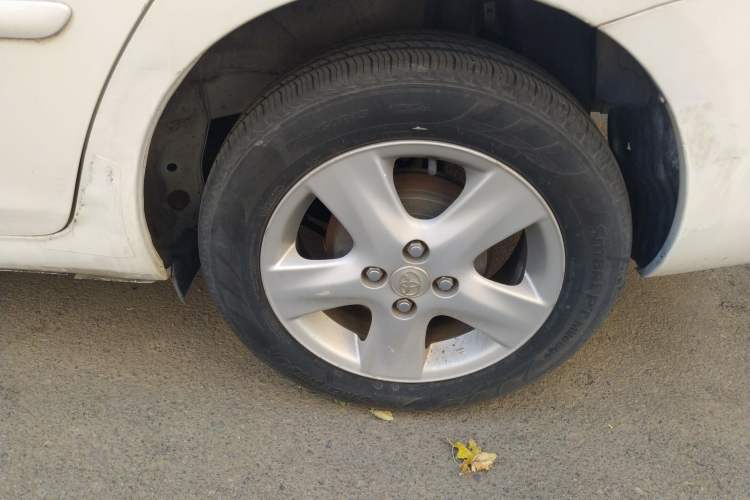Used Toyota Vios 2008 1.6L GL-i Special Edition AT Right Front Wheel Hub