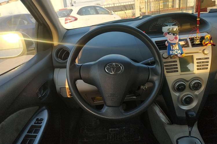 Used Toyota Vios 2008 1.3L GL-i Special Edition AT Steering Wheel