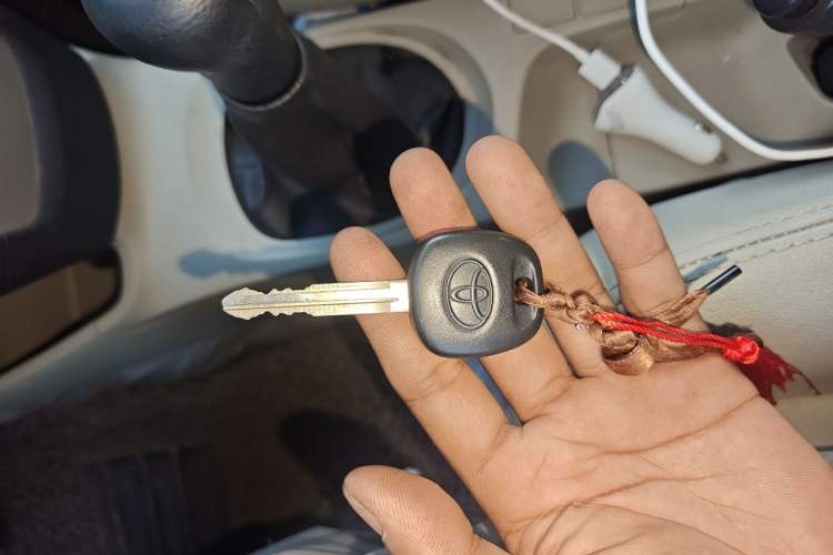 Used Toyota Vios 2008 1.6L GL-i MT Vehicle Key