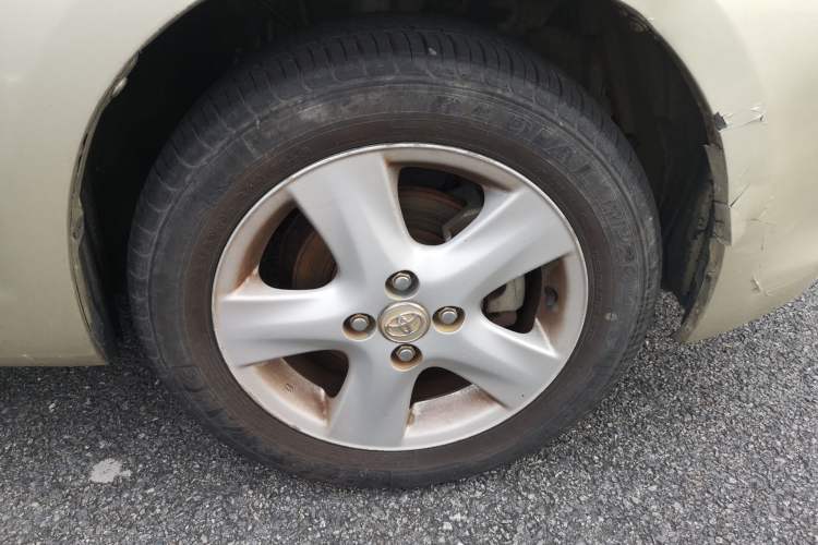 Used Toyota Vios 2008 1.6L GL-i AT Right Front Wheel Hub