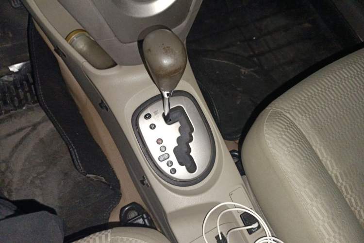 Used Toyota Vios 2010 1.3L GL-i Standard Edition MT Gear Lever