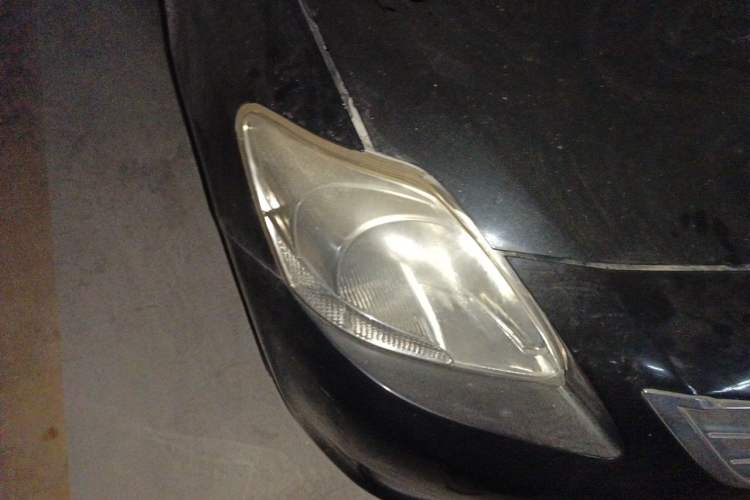 Used Toyota Vios 2010 1.3L GL-i Standard Edition MT Right Front Headlight