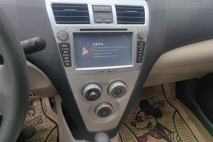 Used Toyota Vios 2010 1.6L GL-i AT Audio And AC Panel