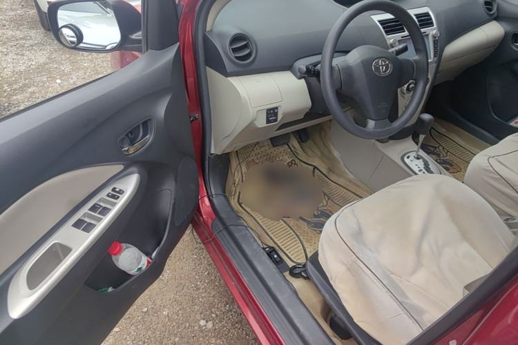 Used Toyota Vios 2010 1.6L GL-i AT Driver Seat