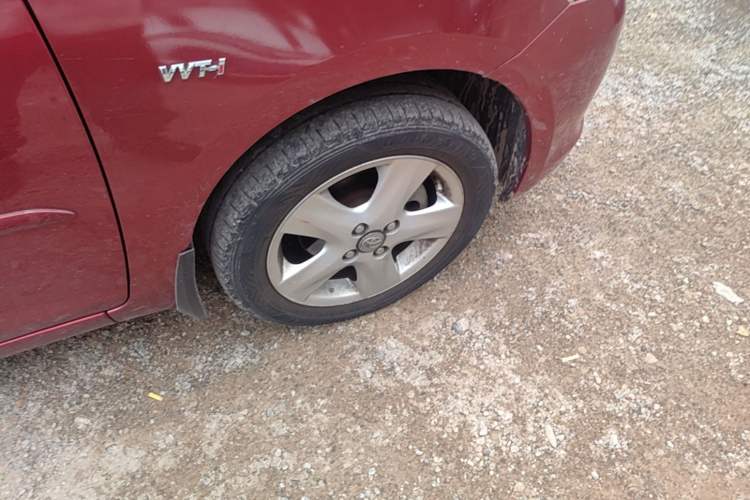 Used Toyota Vios 2010 1.6L GL-i AT Right Front Wheel Hub