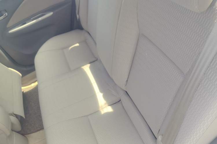 Used Toyota Vios 2010 1.3L GL-i Standard Edition MT Left Rear Seat