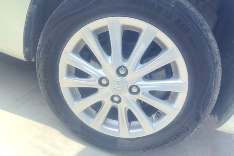 Used Toyota Vios 2010 1.3L GL-i Standard Edition MT Right Front Wheel Hub