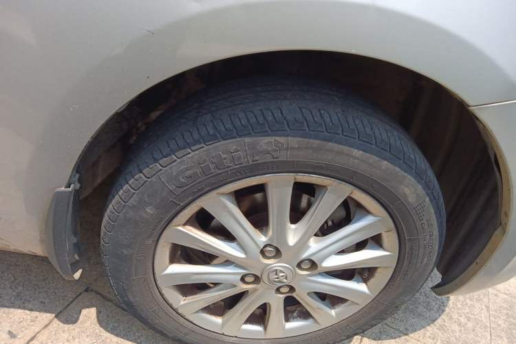 Used Toyota Vios 2010 1.6L GL-i AT Right Front Wheel Hub