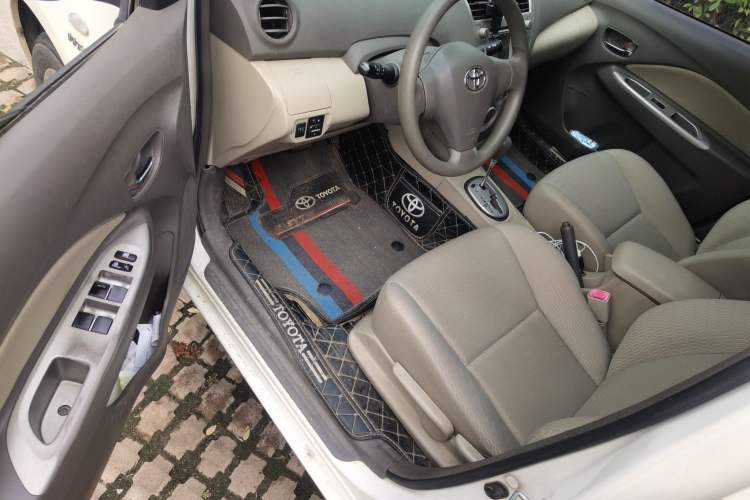Used Toyota Vios 2010 1.3L GL-i AT Driver Seat