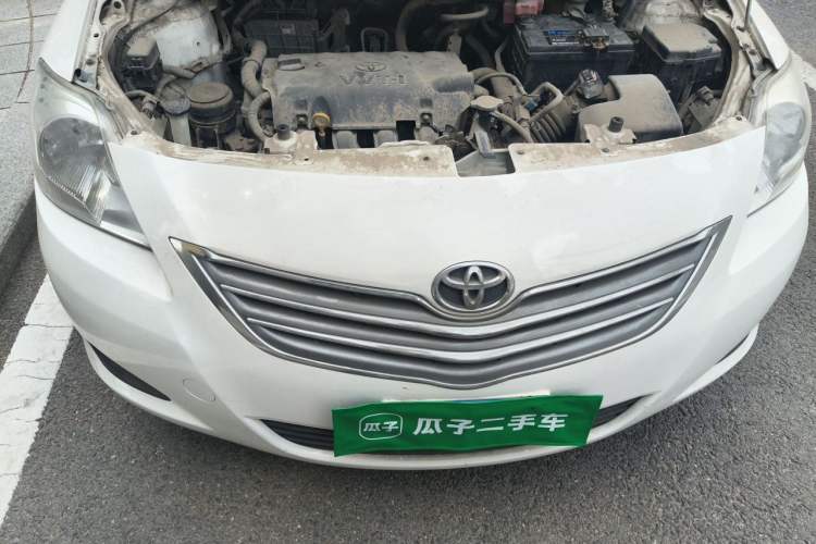 Used Toyota Vios 2010 1.3L GL-i MT Engine Bay