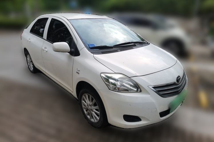 Used Toyota Vios 2010 1.3L GL-i AT Front Right 45 Deg
