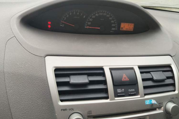 Used Toyota Vios 2010 1.3L GL-i MT Instrument Cluster