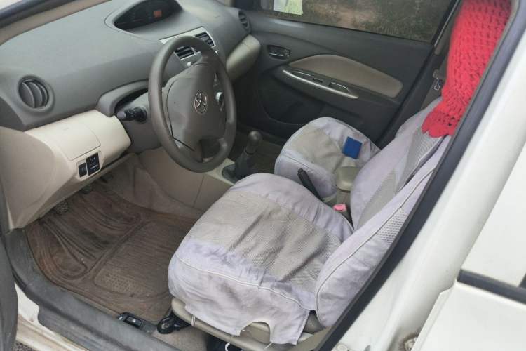 Used Toyota Vios 2010 1.3L GL-i MT Left Front Seat