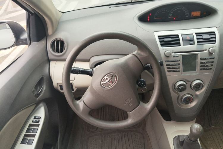 Used Toyota Vios 2010 1.3L GL-i MT Steering Wheel