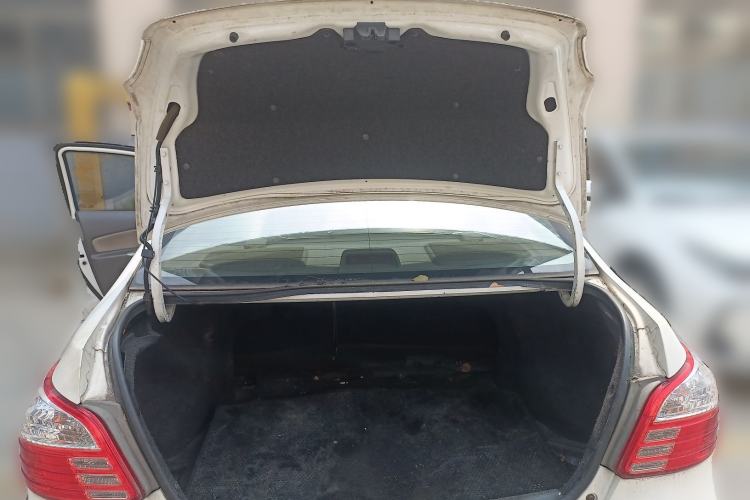 Used Toyota Vios 2010 1.6L GL-i AT Trunk