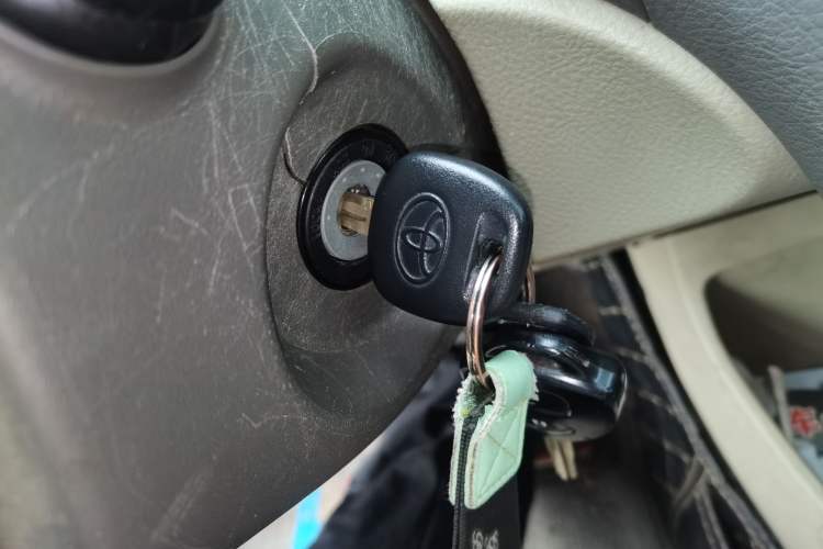 Used Toyota Vios 2010 1.3L GL-i AT Vehicle Key