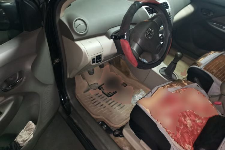 Used Toyota Vios 2011 1.6L GL-i Sunroof Edition MT Driver Seat