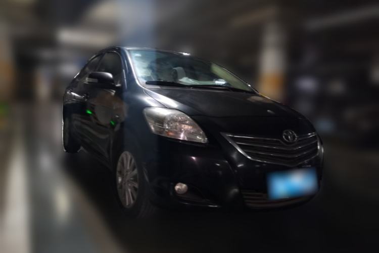 Used Toyota Vios 2011 1.6L GL-i Sunroof Edition MT Front Right 45 Deg