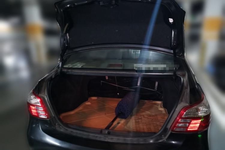 Used Toyota Vios 2011 1.6L GL-i Sunroof Edition MT Trunk