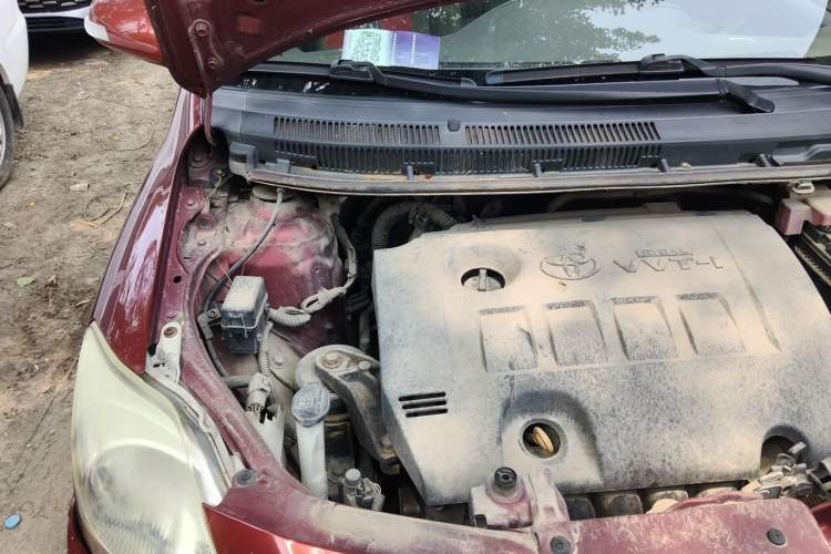Used Toyota Vios 2011 1.6L GL-i Sunroof Version AT Engine Bay Right