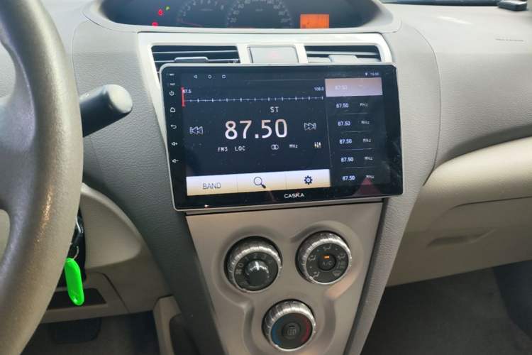 Used Toyota Vios 2011 1.6L GL-i Sunroof Version AT Audio And AC Panel