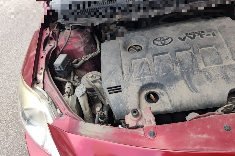 Used Toyota Vios 2011 1.6L GL-i Sunroof Version AT Engine Bay Right