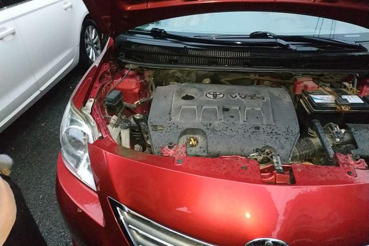 Used Toyota Vios 2011 1.6L GL-i Sunroof Version AT Engine Bay Right