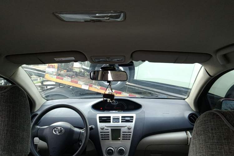 Used Toyota Vios 2011 1.6L GL-i Sunroof Version AT Headliner
