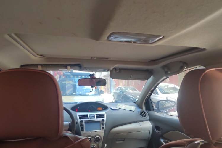 Used Toyota Vios 2011 1.6L GL-i Sunroof Version AT Headliner